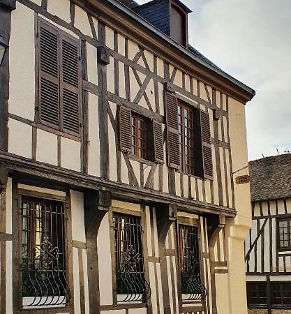 Au Chambellan Bed & Breakfast Ay-Champagne Exterior photo