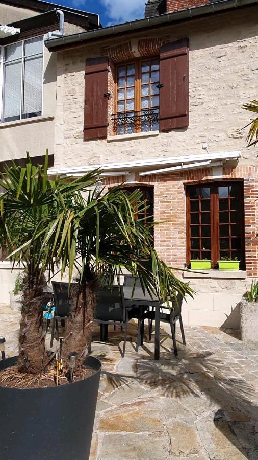 Au Chambellan Bed & Breakfast Ay-Champagne Exterior photo